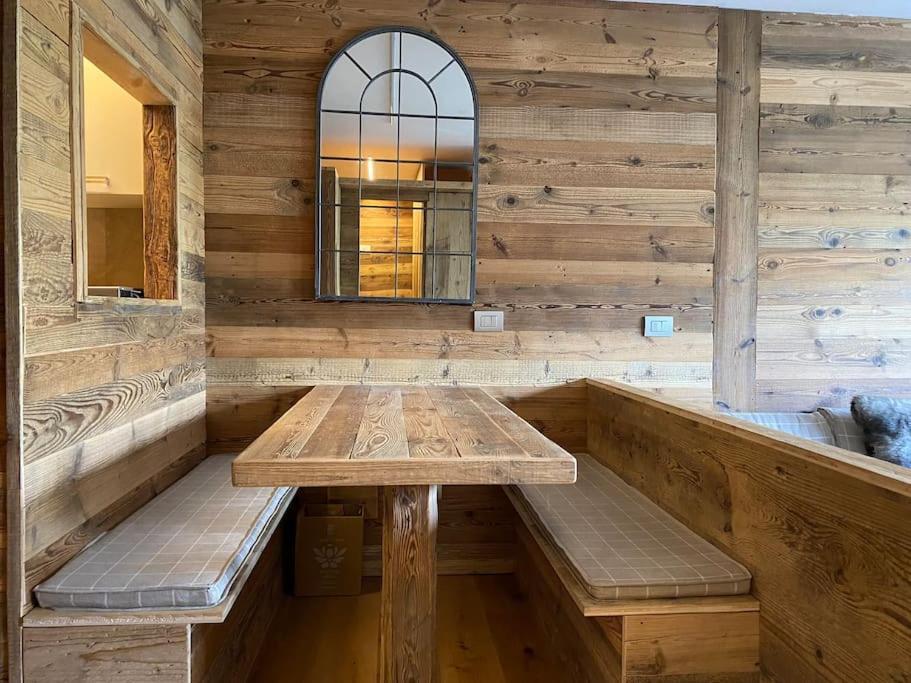 Incantevole Appartamento Stile Chalet Breuil Cervinia Exterior foto